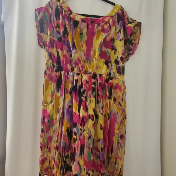 Speed Control Size 2X, Cap sleeve, tie back, bold print midi dress - Picture 6 of 9